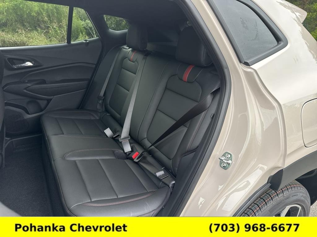 New 2026 Chevrolet Trax RS w/ Sunroof Package FWD image 27