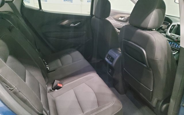 Used 2024 GMC Terrain SLE image 17