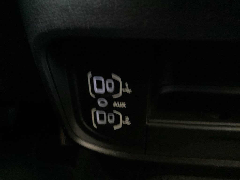 Used 2023 RAM 4500 Laramie AWD/4WD image 69