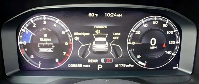 Used 2024 Mitsubishi Outlander SEL image 11