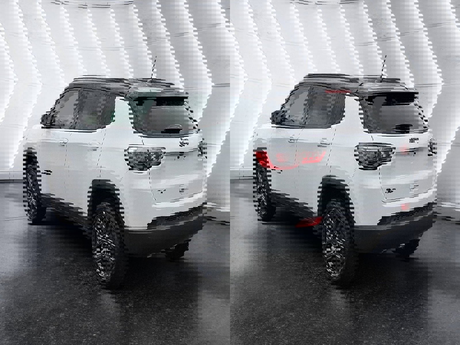 New 2026 Jeep Compass Limited image 4