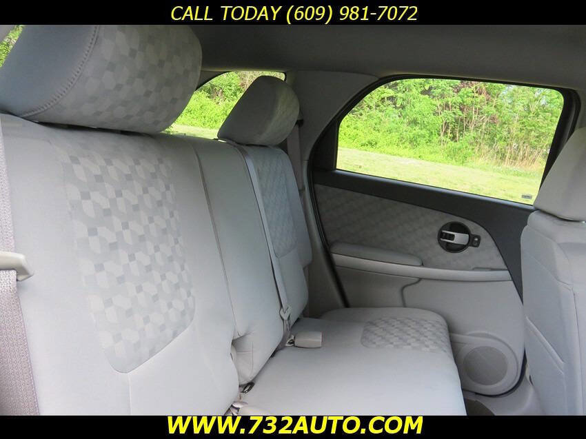 Used 2005 Chevrolet Equinox LT image 28