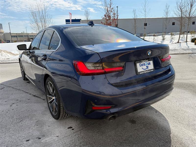 Used 2020 BMW 330i Sedan w/ Executive Package image 4