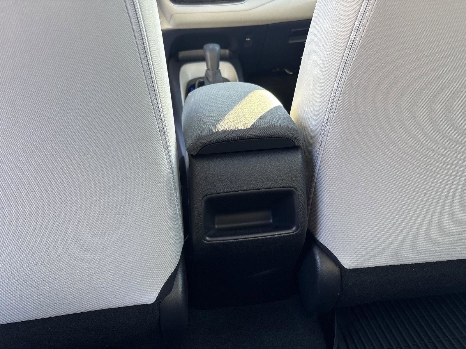 Used 2022 Toyota Corolla LE image 24