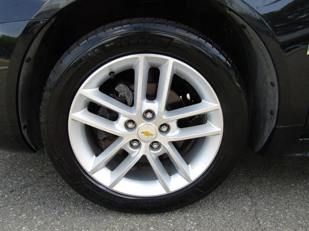 Used 2009 Chevrolet Impala LTZ image 12