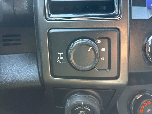 Used 2019 Ford F150 XLT w/ Equipment Group 302A Luxury AWD/4WD image 11