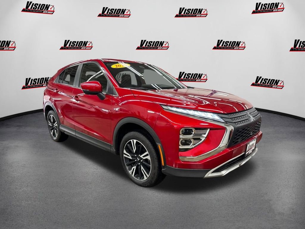 Used 2024 Mitsubishi Eclipse Cross SE image 3