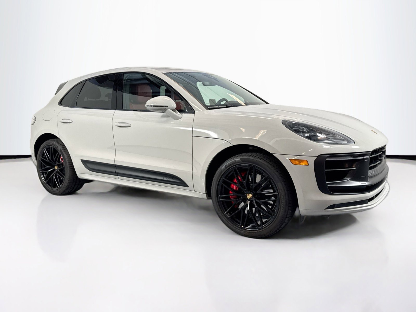 Certified 2023 Porsche Macan GTS image 7
