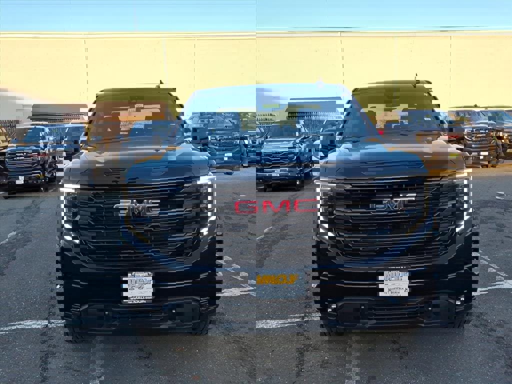 New 2026 GMC Sierra 1500 Elevation image 2