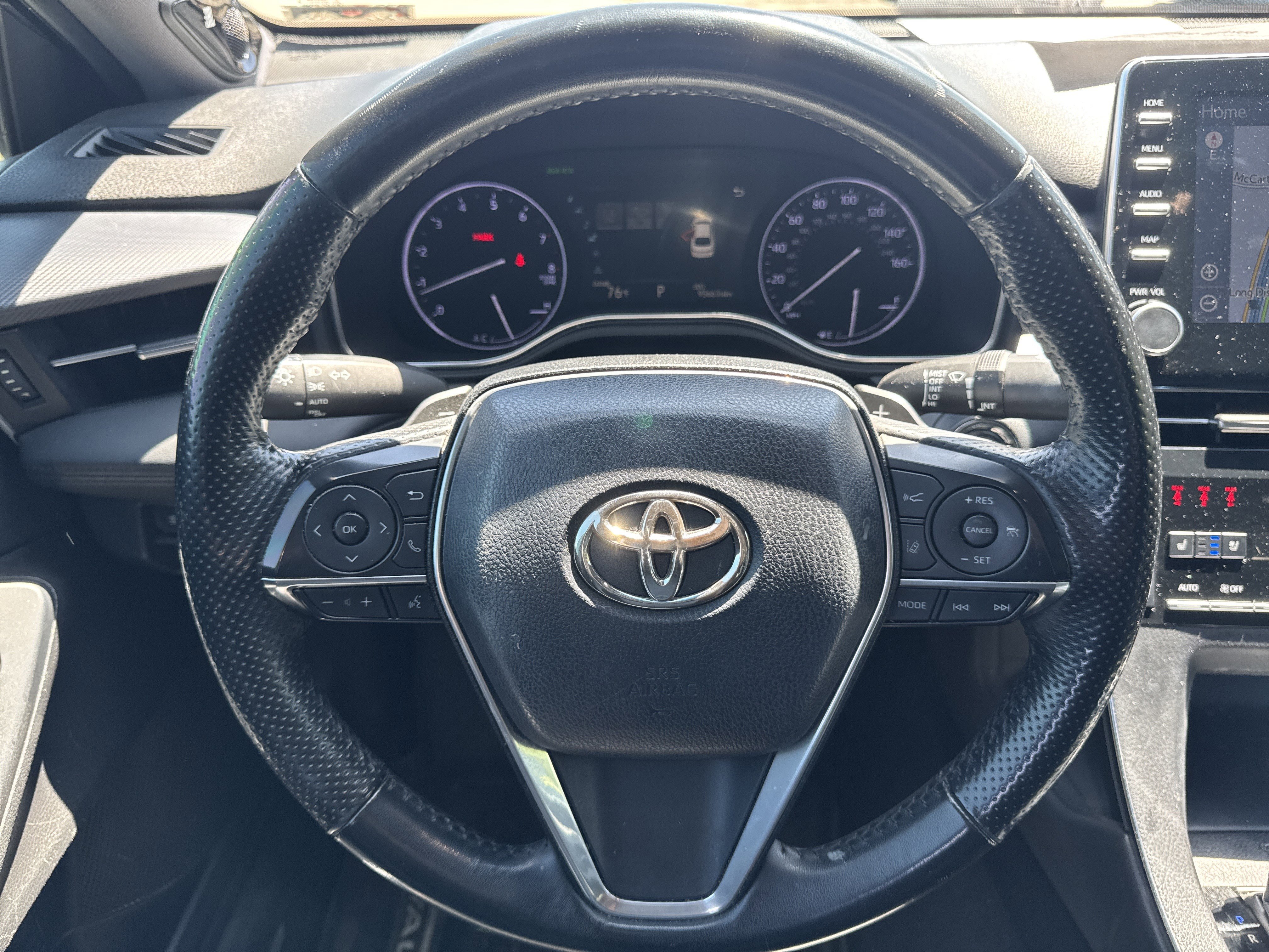 Used 2019 Toyota Avalon Touring FWD image 12
