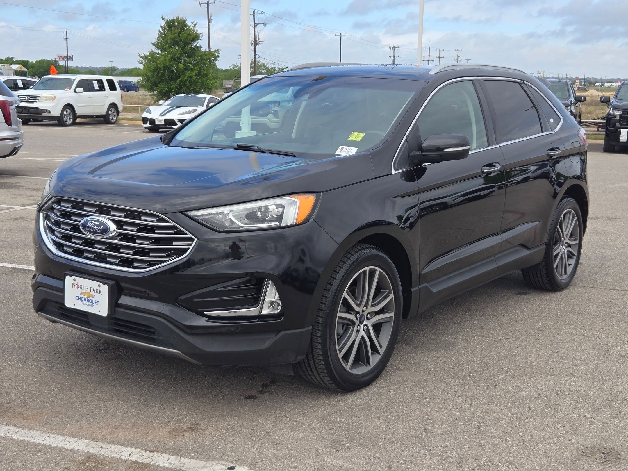 Used 2020 Ford Edge Titanium image 7