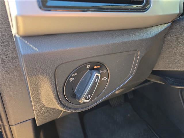 Used 2021 Volkswagen Atlas SEL Premium image 8