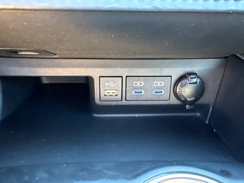 Used 2022 Toyota Highlander XSE AWD/4WD image 18