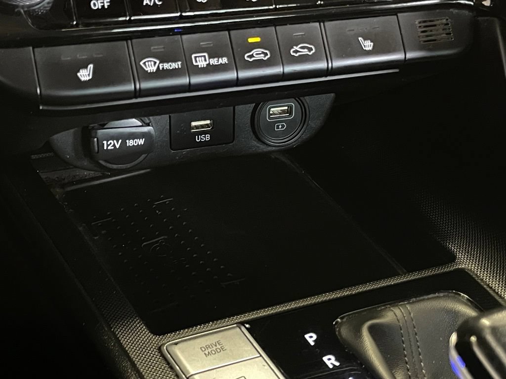 Used 2022 Hyundai Elantra SEL w/ Convenience + Premium Package FWD image 20