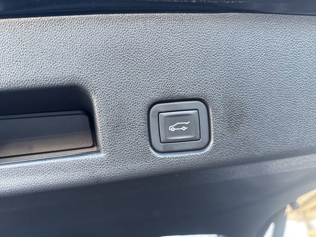 New 2026 Chevrolet Traverse LT w/ Midnight/Sport Edition image 10