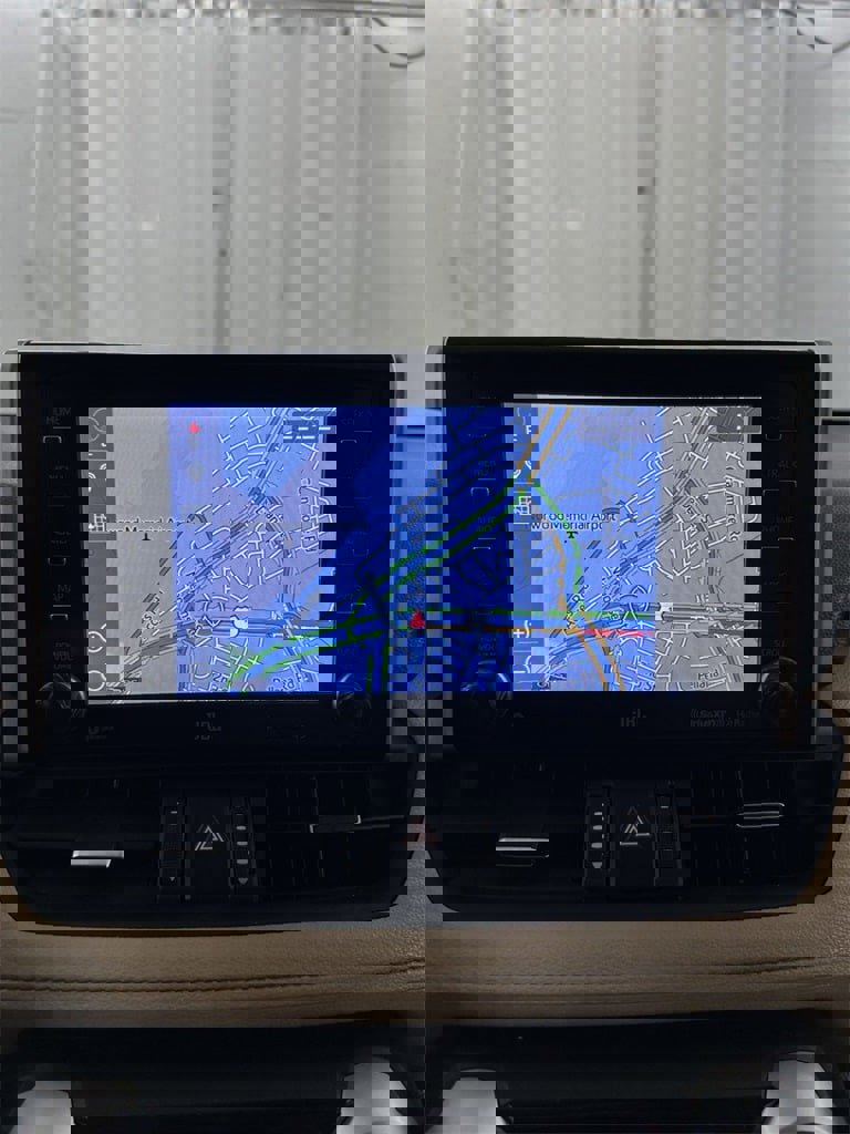 Used 2019 Toyota RAV4 Limited image 25