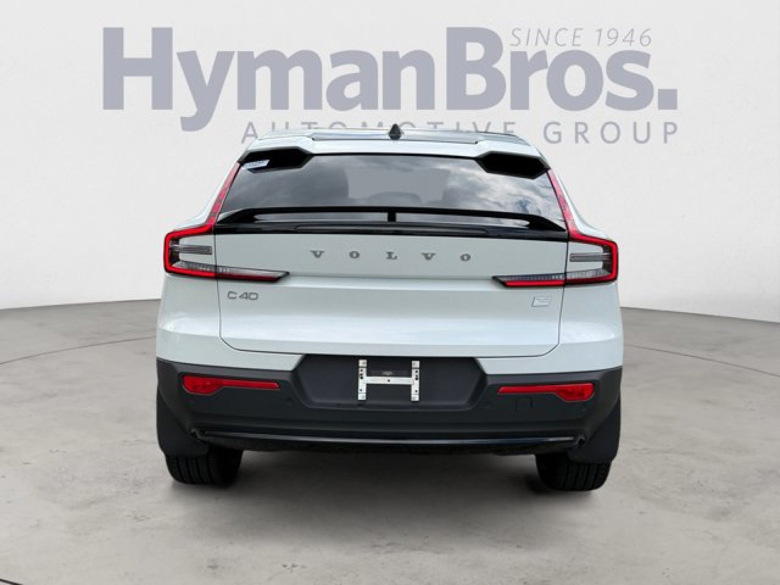 Used 2023 Volvo C40 P8 Recharge Ultimate w/ Protection Package Premier AWD/4WD image 4