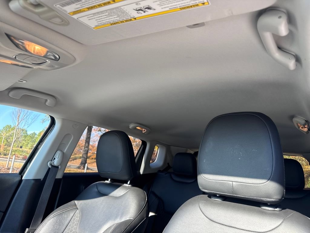 Used 2019 Jeep Compass Latitude image 25