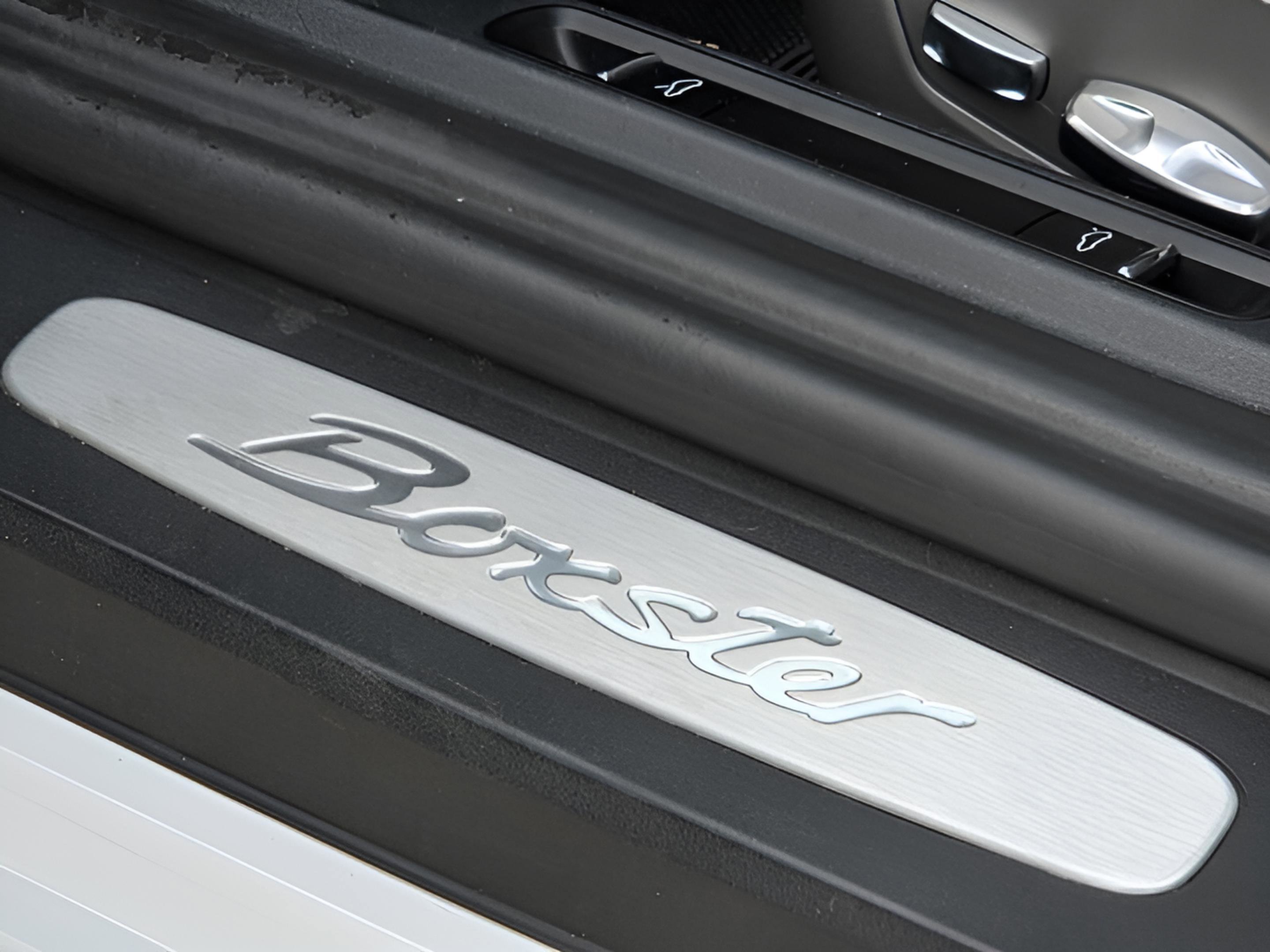 Used 2021 Porsche 718 Boxster image 30