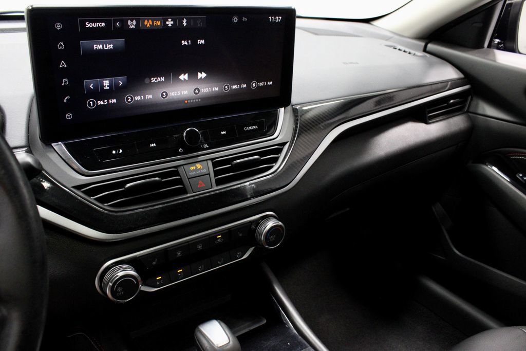 Certified 2023 Nissan Altima 2.5 SR w/ SR Premium Package FWD image 31