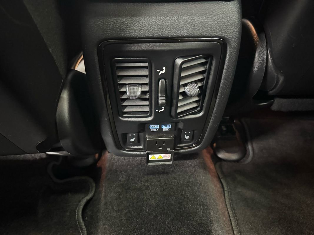 Used 2018 Jeep Grand Cherokee High Altitude image 33