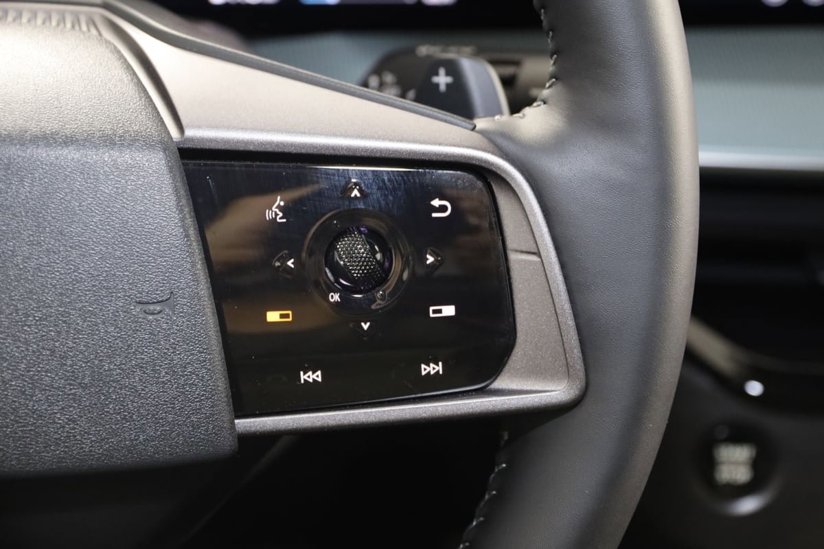 Used 2025 Nissan Murano SL AWD/4WD image 42