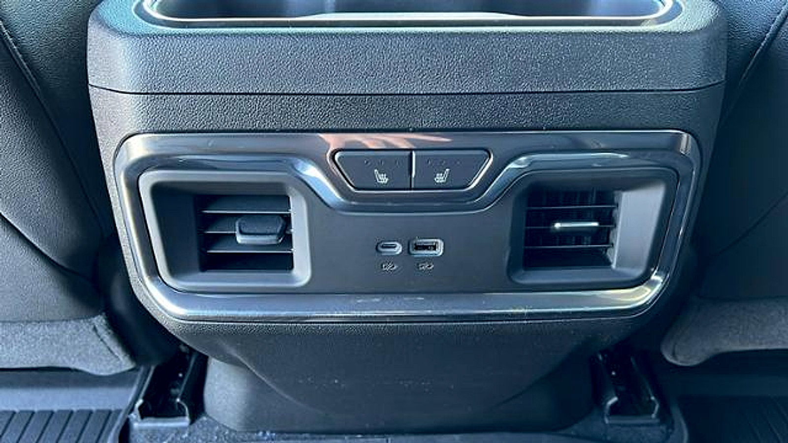 New 2026 Chevrolet Silverado 2500 High Country w/ High Country Premium Package image 15