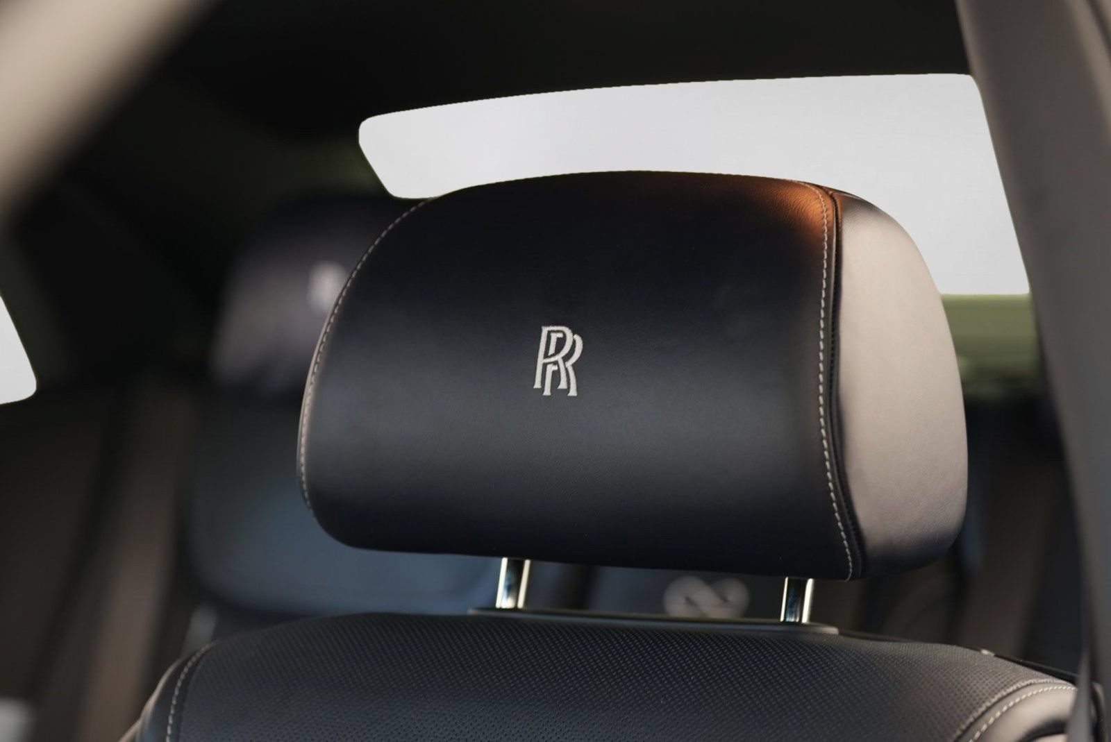 Certified 2020 Rolls-Royce Ghost RWD image 10