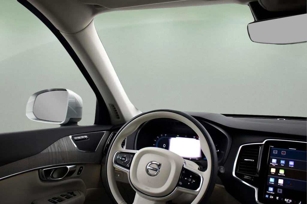 Certified 2025 Volvo XC90 T8 Plus w/ Protection Package Premier image 35