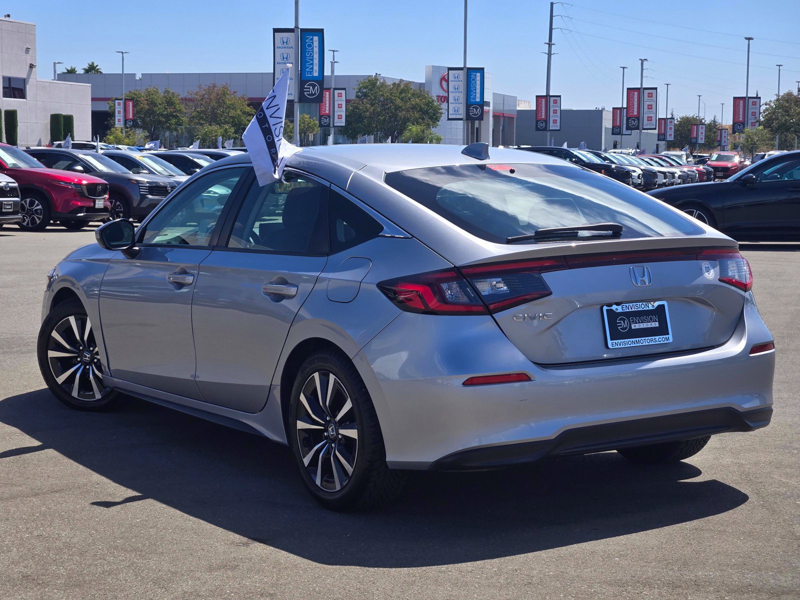 Used 2024 Honda Civic EX-L image 5