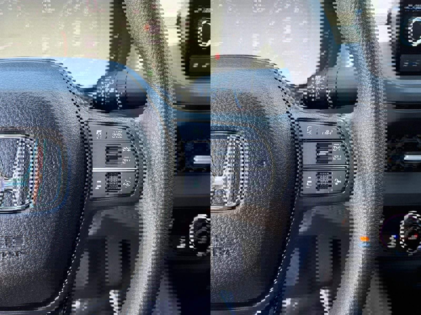 Certified 2025 Honda Accord SE image 19