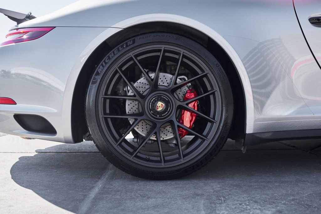 Used 2019 Porsche 911 Carrera GTS image 18