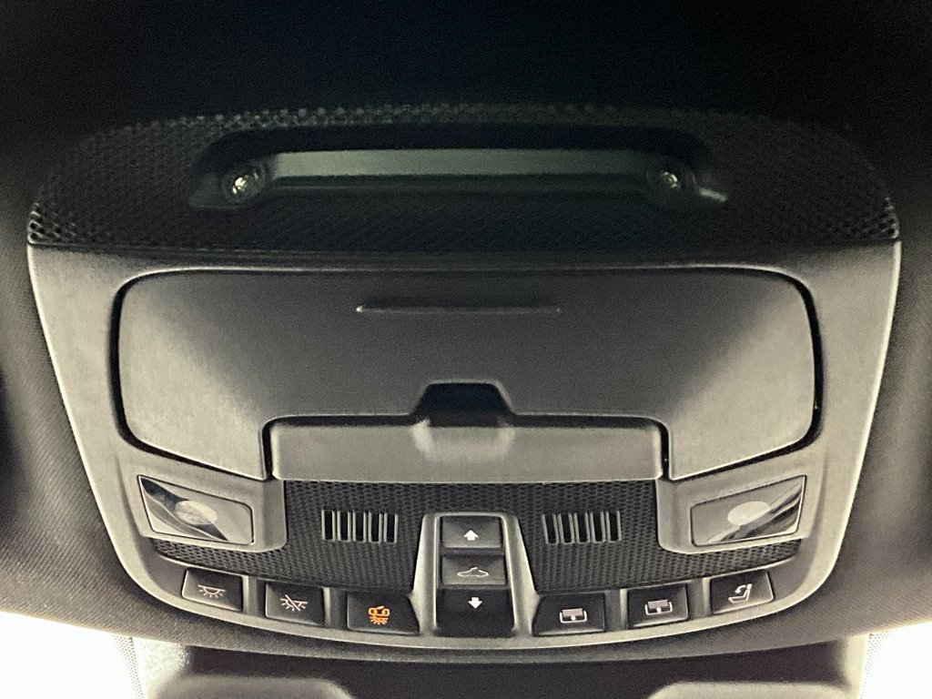 Used 2022 Lincoln Navigator Reserve image 13