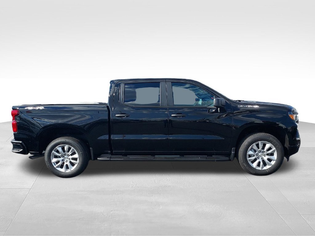 New 2026 Chevrolet Silverado 1500 Custom AWD/4WD image 6