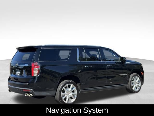 Used 2022 Chevrolet Suburban High Country w/ Premium Package 2 image 3