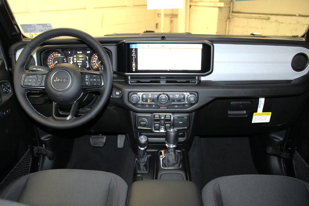 New 2026 Jeep Gladiator Sport AWD/4WD image 9