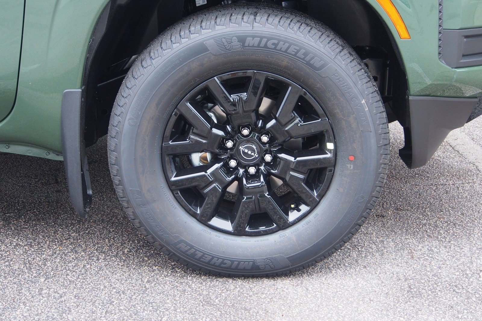 Used 2026 Nissan Frontier SV image 9