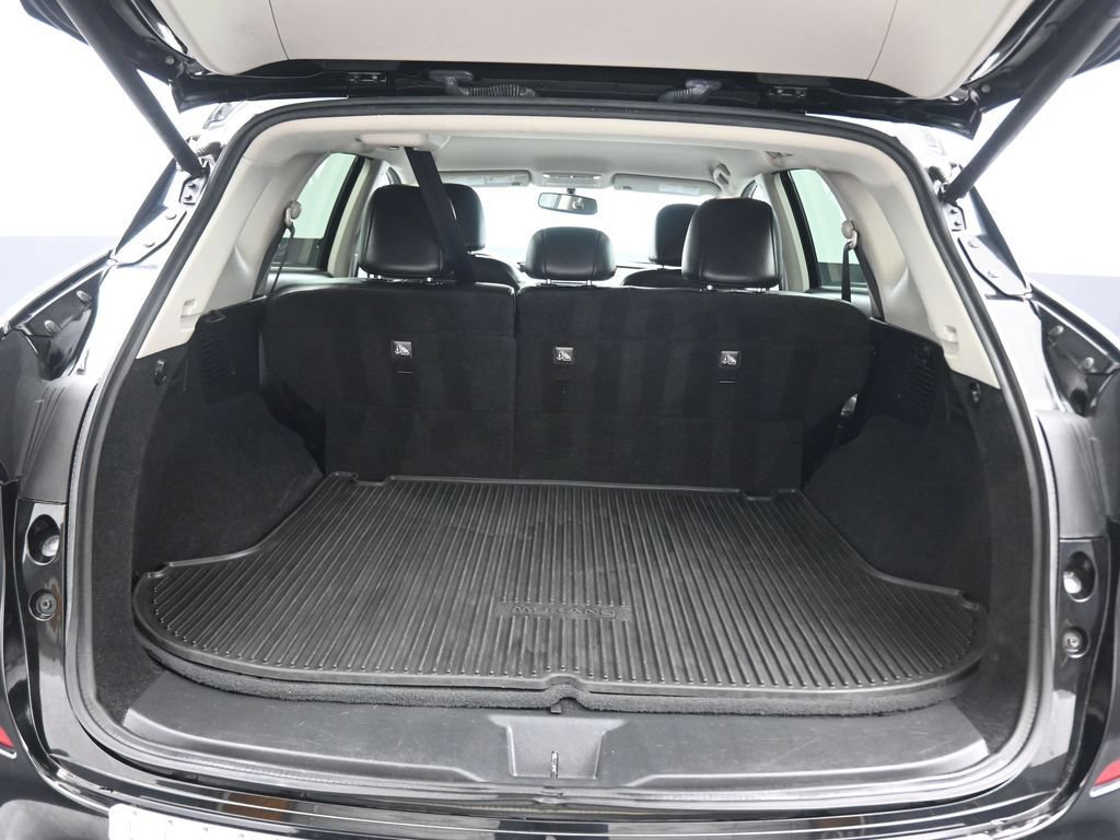 Used 2019 Nissan Murano SL w/ Cargo Package FWD image 43