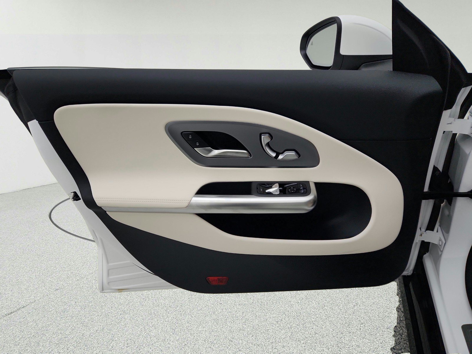 New 2027 Mercedes-Benz CLA 220 image 21