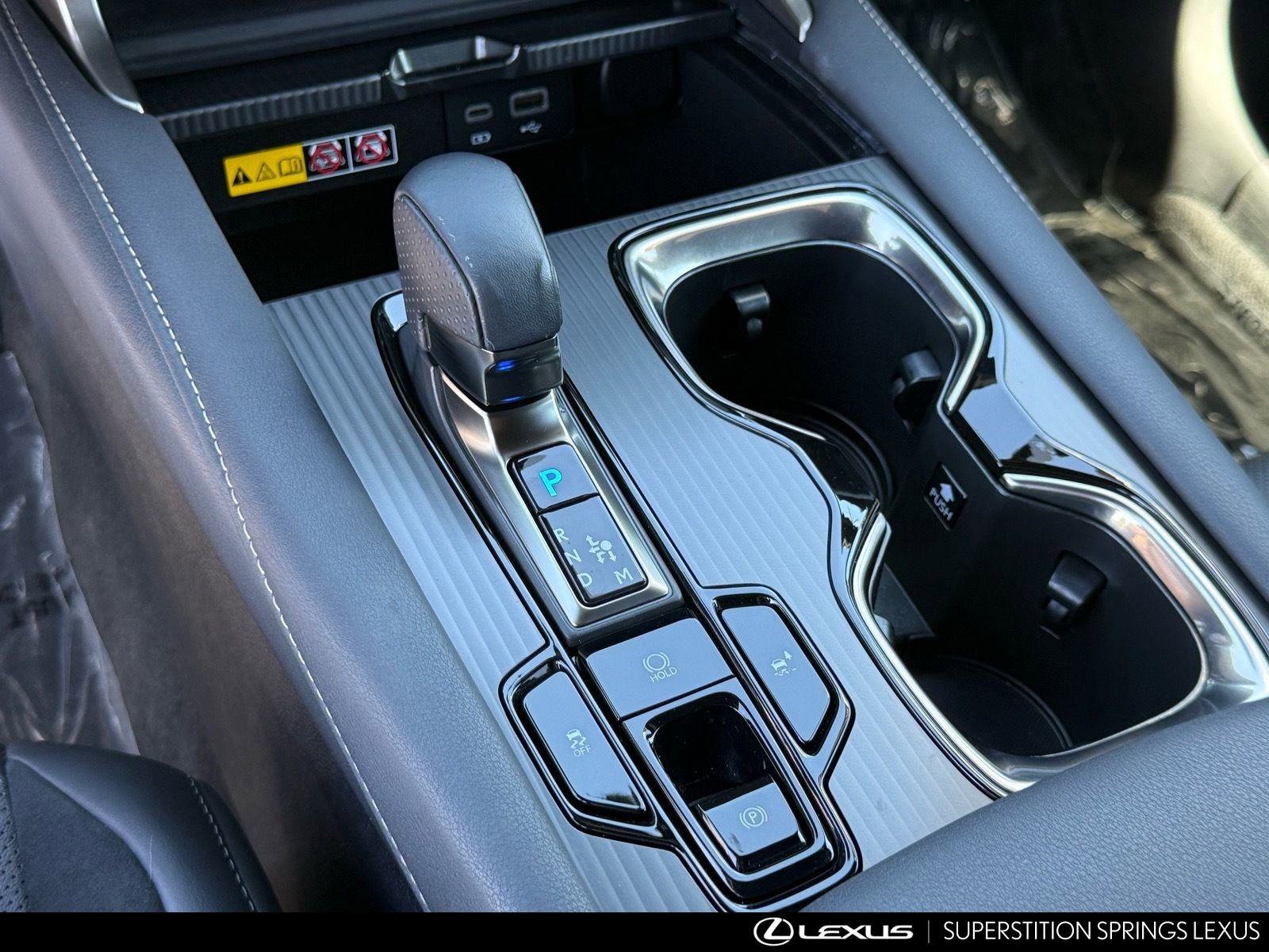 Certified 2024 Lexus RX 500h F Sport image 25