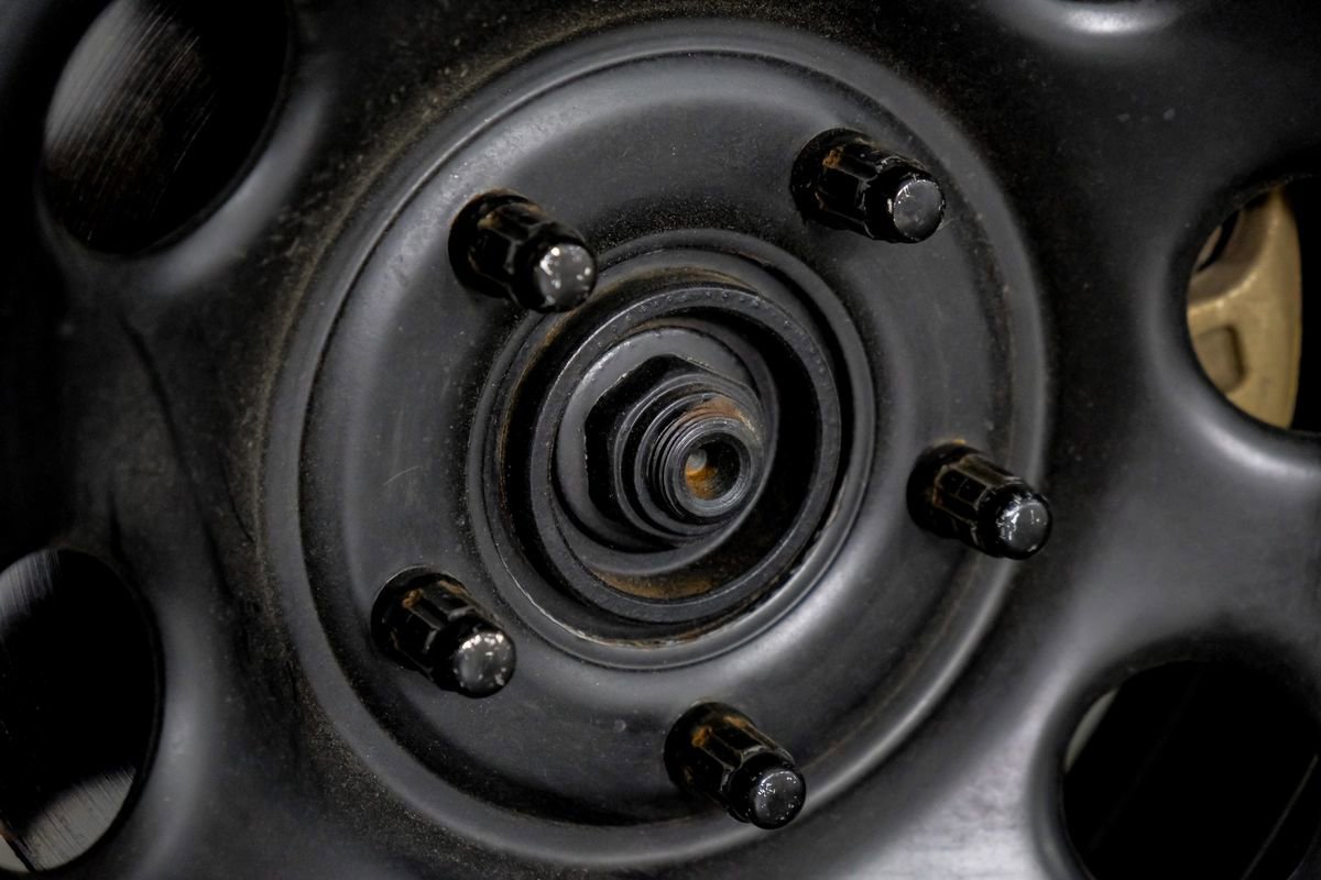 Used 2018 Jeep Wrangler Sport image 49