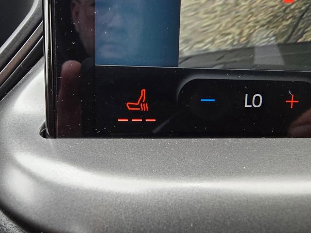 Used 2023 Ford Escape SE image 23