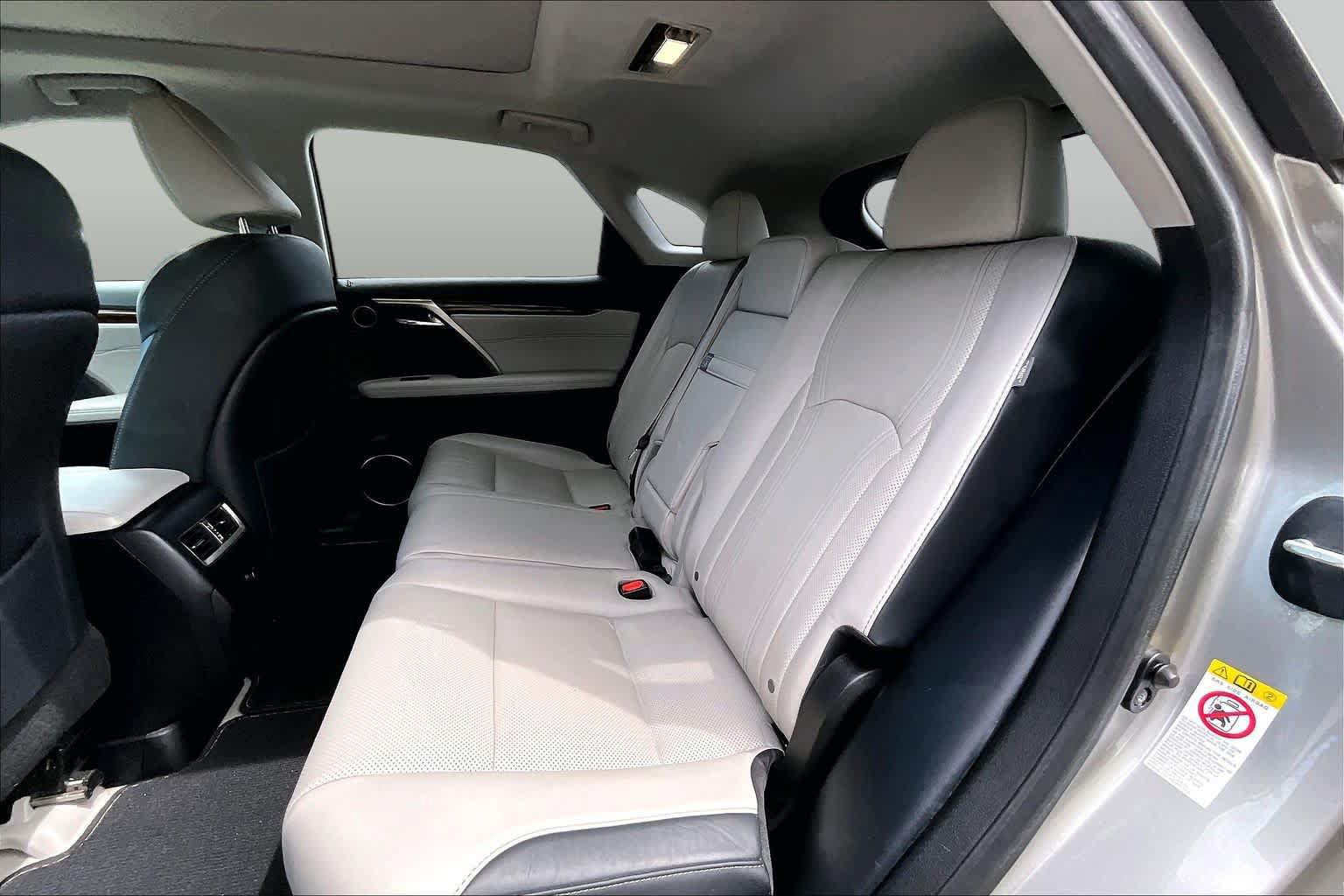 Used 2018 Lexus RX 450h AWD w/ Premium Package image 21