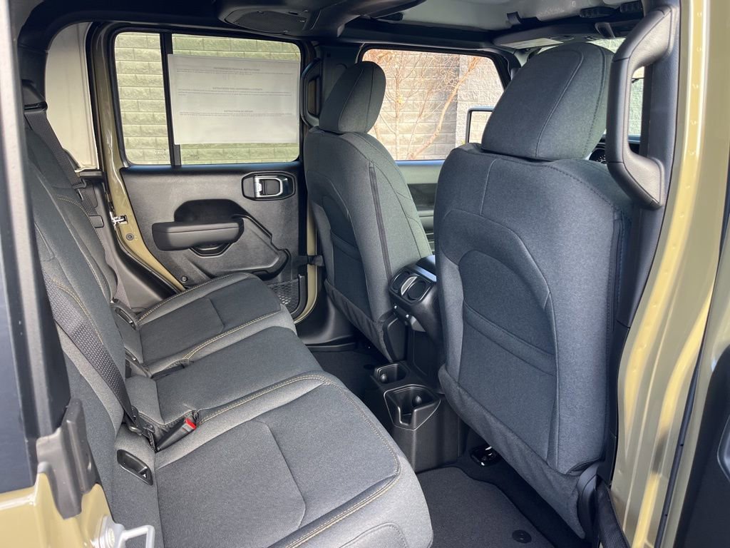 New 2026 Jeep Gladiator Sport image 13