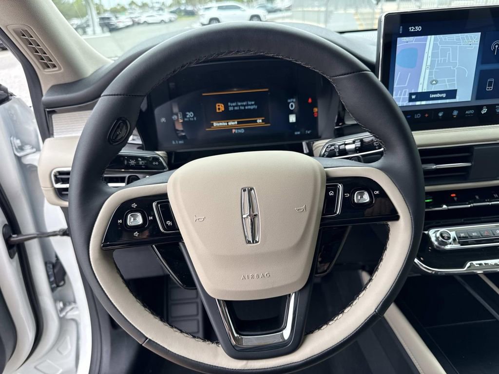 New 2026 Lincoln Corsair Premiere image 26