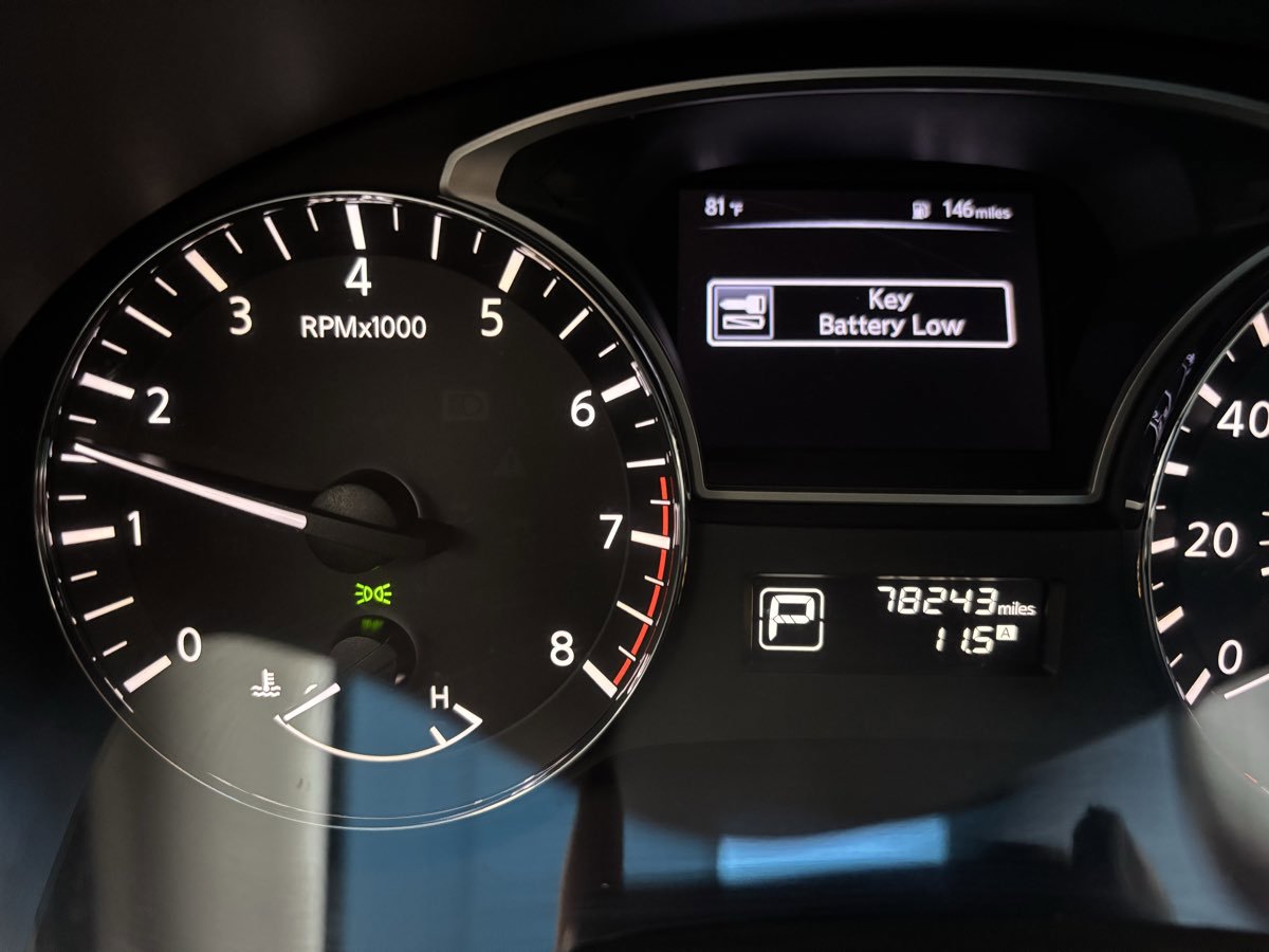 Used 2015 Nissan Altima 2.5 S w/ Special Edition Package FWD image 14