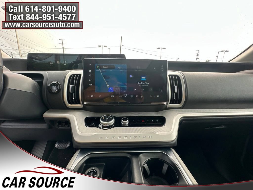 Used 2025 Ford Expedition Max Active AWD/4WD image 15