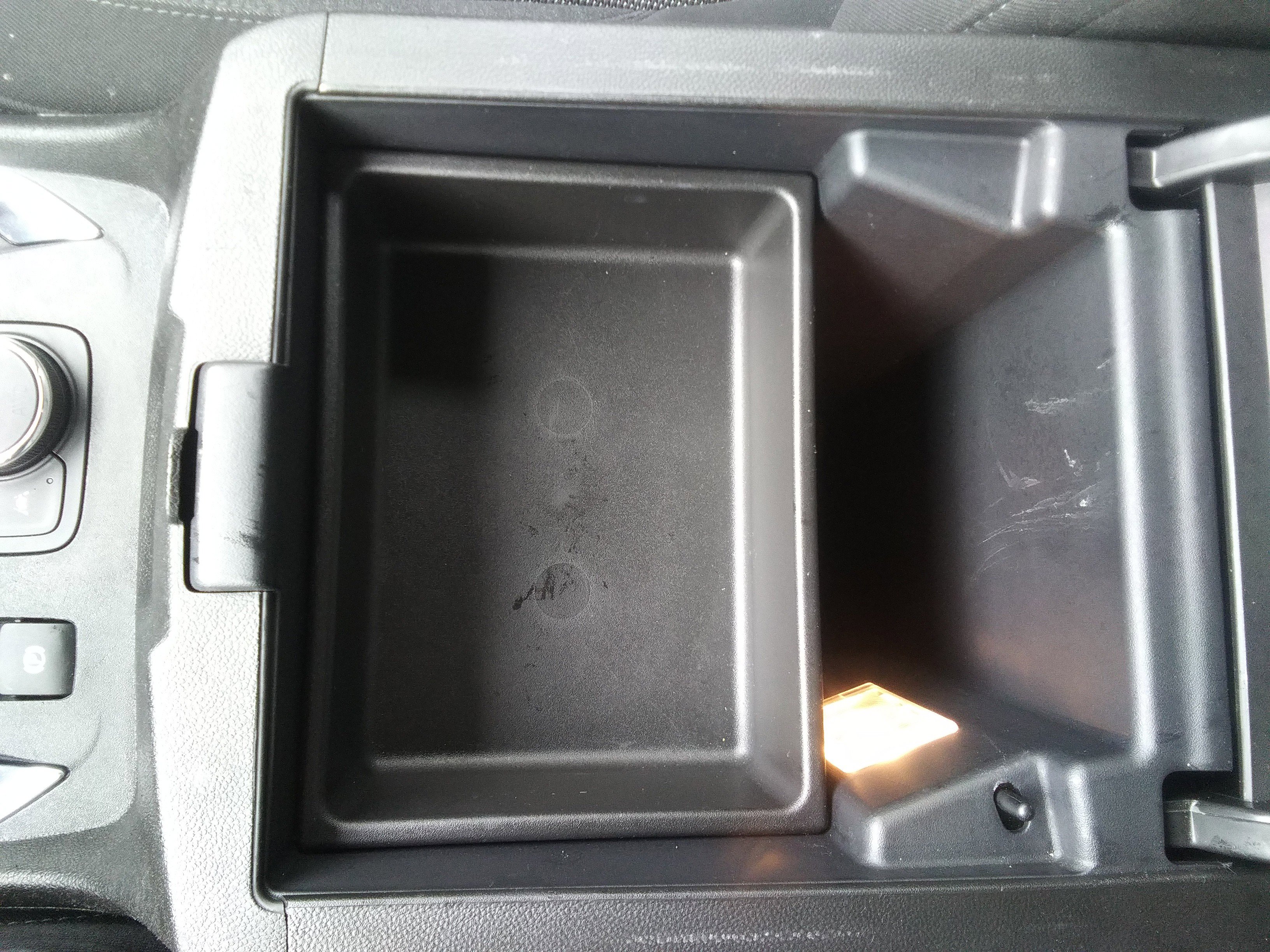 Used 2022 Chevrolet Traverse LT image 17