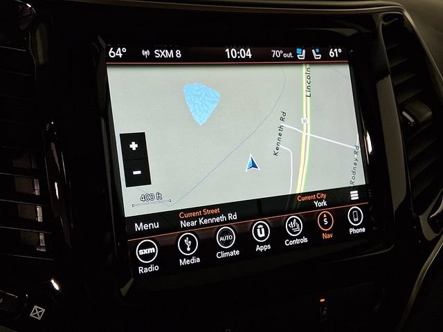 Used 2019 Jeep Cherokee Overland w/ Technology Group AWD/4WD image 3