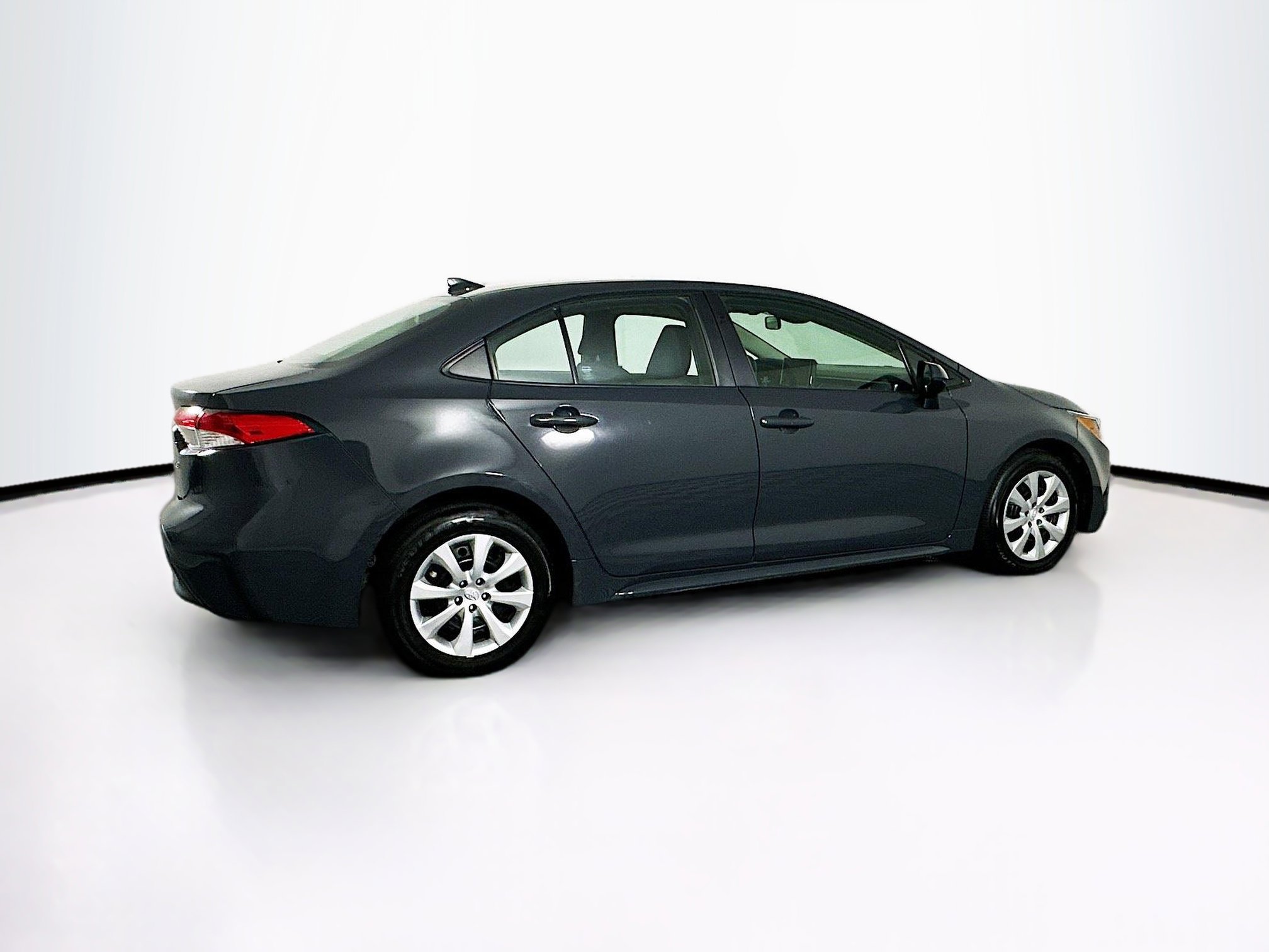 Used 2023 Toyota Corolla LE image 10